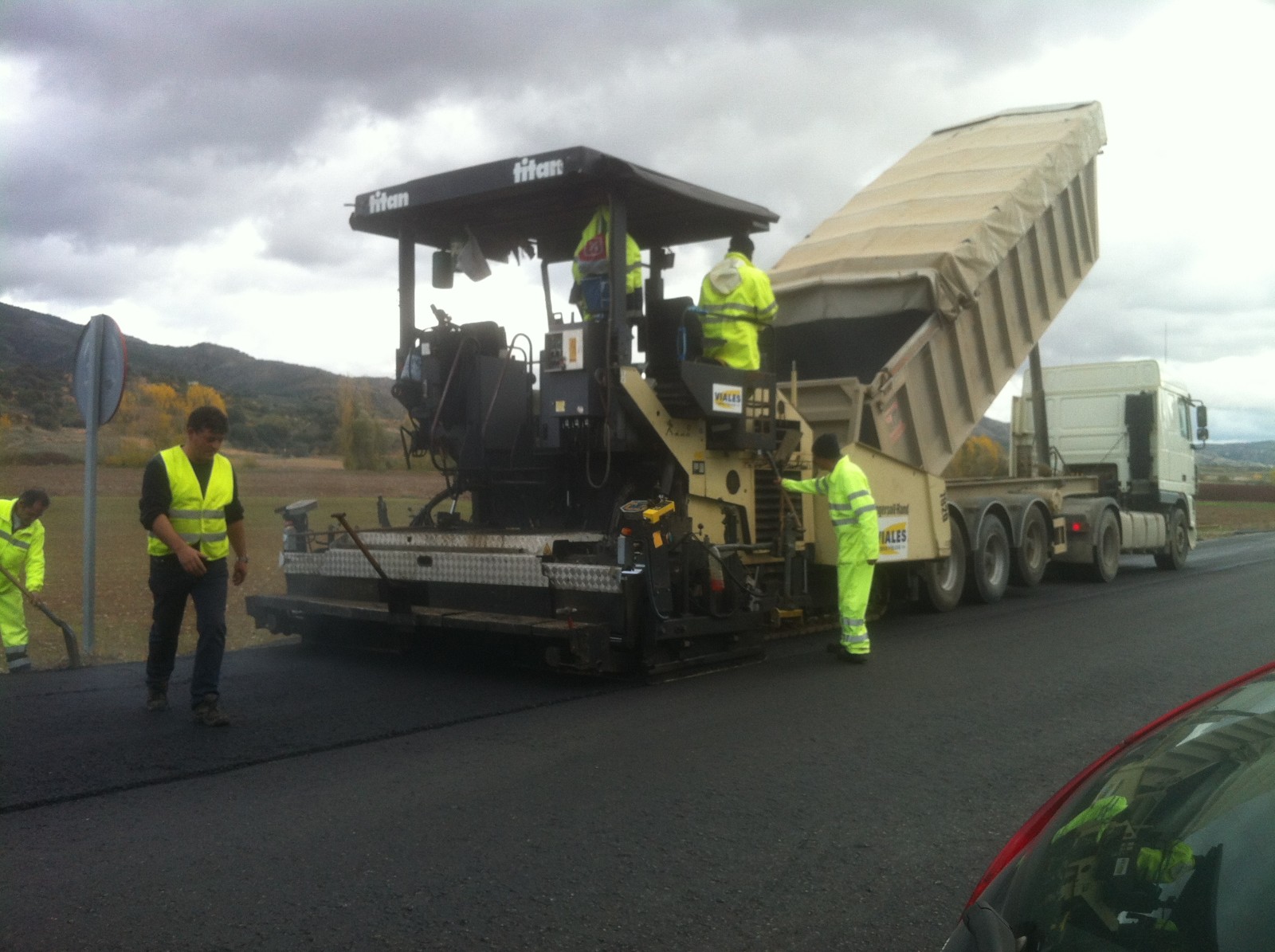 Refuerzo del firme Villaconejos de Trabaque a Albalate de las Nogueras  (CUENCA)